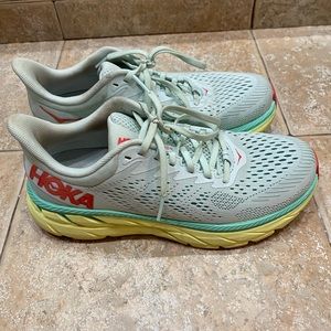 Hoka Clifton 7